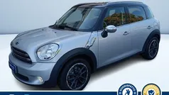 Argento metallizzato Usata 2015 Mini Cooper D Countryman Business SUV | 10.900 € (Ottimo prezzo)