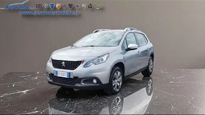 Usata Peugeot 2008 Style 83 CV (61 kW) 2018 SUV