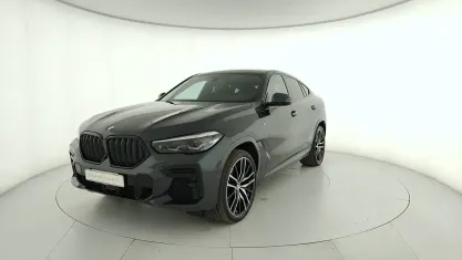 Begagnad BMW X6 M Sport 340 HK (250 kW) 2022 Grå SUV