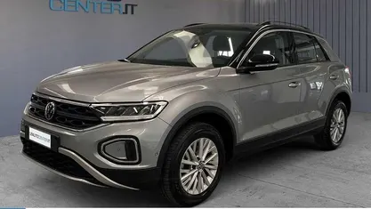 Usata VW T-Roc Life 150 CV (110 kW) 2023 SUV