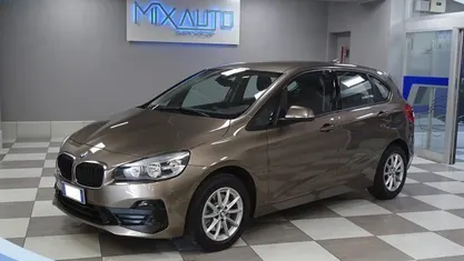 Usata BMW 218 Active Tourer Advantage 150 CV (110 kW) 2018 Grigio scuro metallizzato Monovolume