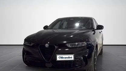 Begagnad Alfa Romeo Tonale Sprint 131 HK (96 kW) 2023 Svart SUV
