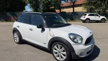 Usata Mini Cooper Countryman 111 CV (81 kW) 2014 Bianco SUV