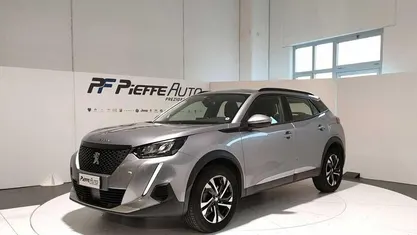 Grigio Usata 2020 Peugeot 2008 Allure SUV | 14.900 € (Buon prezzo)