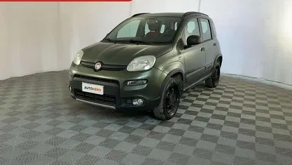 Usata Fiat Panda 4x4 86 CV (63 kW) 2017 Verde Utilitaria