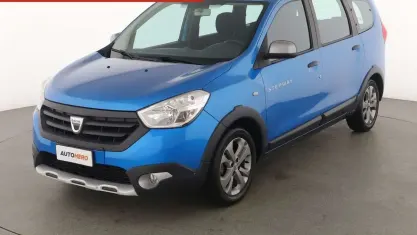Usata Dacia Lodgy Stepway 110 CV (80 kW) 2016 Blu Monovolume