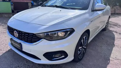 Usata Fiat Tipo Lounge 120 CV (88 kW) 2019 Bianco Berlina