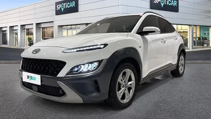 Usata Hyundai Kona 120 CV (88 kW) 2021 Bianco SUV