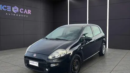 Usata Fiat Punto Street 75 CV (55 kW) 2014 Utilitaria