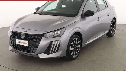 Usata Peugeot 208 Style 75 CV (55 kW) 2024 Argento Utilitaria