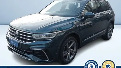 Blu metallizzato Usata 2021 VW Tiguan R-line SUV | 28.100 € (Buon prezzo)