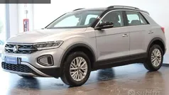 Other Usata 2023 VW T-Roc Life SUV | 27.500 € (Buon prezzo)
