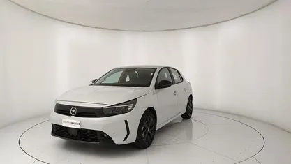 Bianco Nuova 2025 Opel Corsa Due volumi | 17.100 € (Buon prezzo)