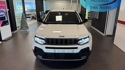 Bianco Usata 2025 Jeep Avenger Longitude SUV | 22.500 € (Buon prezzo)