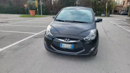 Usata Hyundai ix20 90 CV (66 kW) 2011 Nero Utilitaria