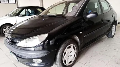 Usata Peugeot 206 60 CV (44 kW) 2002 Nero Berlina