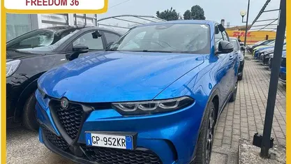 Azzurro Usata 2023 Alfa Romeo Tonale Veloce SUV | 26.990 € (Buon prezzo)