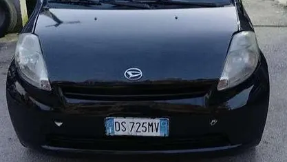 Nero Usata 2008 Daihatsu Sirion HIRO Due volumi | 1550 € (Buon prezzo)
