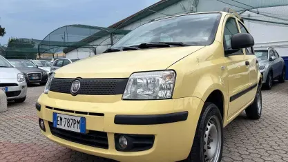 Usata Fiat Panda 77 CV (56 kW) 2012 Giallo Utilitaria