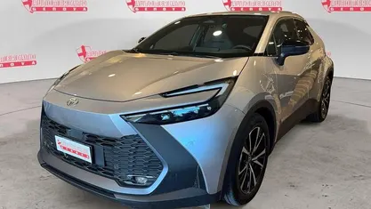 Grigio Usata 2025 Toyota C-HR Trend SUV | 29.800 € (Buon prezzo)