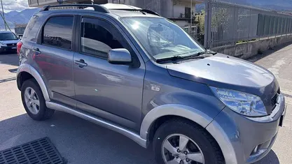 Usata Daihatsu Terios 105 CV (77 kW) 2007 SUV