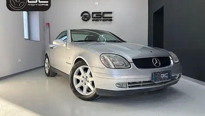 Argento Usata 2000 Mercedes SLK200 Cabrio | 8900 € (Ottimo prezzo)