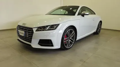 Begagnad Audi TTS Comfort 310 HK (228 kW) 2016 Blå Sportkupé