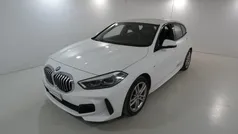 Alpin white pastello Usata 2023 BMW 118 M Sport Due volumi | 28.900 € (Buon prezzo)