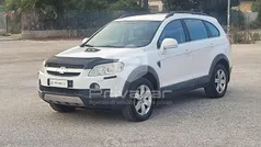 Bianco Usata 2009 Chevrolet Captiva LT SUV | 3990 € (Buon prezzo)