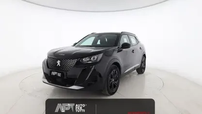 Usata Peugeot 2008 Allure 102 CV (75 kW) 2020 Nero SUV