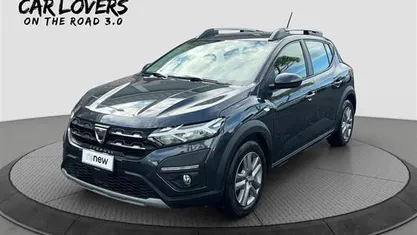 Usata Dacia Sandero Comfort 101 CV (74 kW) 2023 Utilitaria