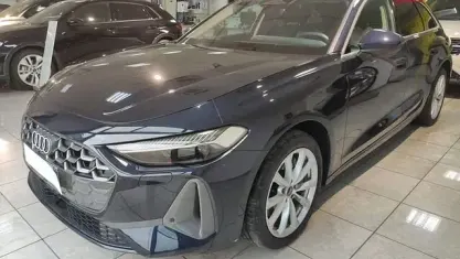 Usata Audi A5 Advanced 204 CV (150 kW) 2025 Blu firmamento metallizzato Station wagon