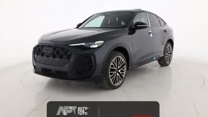 Nuova Audi Q5 Sportback S-Line 204 CV (150 kW) 2026 Grigio SUV