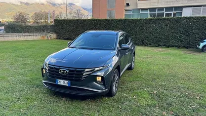 Grigio Usata 2023 Hyundai Tucson SUV | 24.900 € (Buon prezzo)