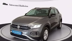 Usata 2024 VW T-Roc Life SUV | 27.300 € (Buon prezzo)
