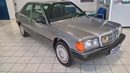 Usata Mercedes 190 122 CV (89 kW) 1989 Berlina
