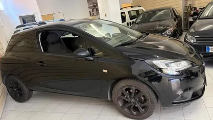 Usata Opel Corsa 70 CV (51 kW) 2017 Nero Utilitaria