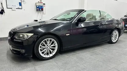 Usata BMW 320 Cabriolet 184 CV (135 kW) 2010 Cabrio