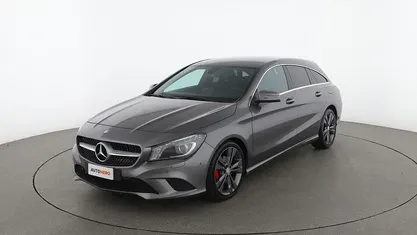 Usata Mercedes CLA200 Shooting Brake Urban 135 CV (99 kW) 2016 Grigio Station wagon
