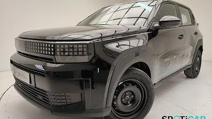 Usata Fiat Grande Panda Icon 110 CV (80 kW) 2026 Utilitaria