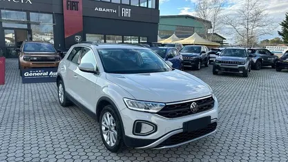 Usata 2022 VW T-Roc Advance SUV | 22.900 € (Buon prezzo)