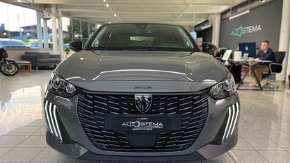 Usata Peugeot 208 Allure 101 CV (74 kW) 2025 Grigio selenium Utilitaria