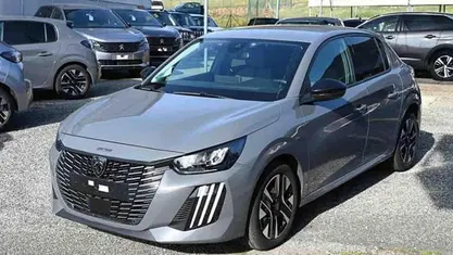Grigio Usata 2024 Peugeot 208 Allure Due volumi | 14.900 € (Buon prezzo)