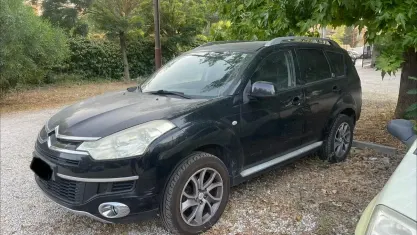 Usata Citroën C-Crosser Dynamique 156 CV (114 kW) 2010 Nero SUV