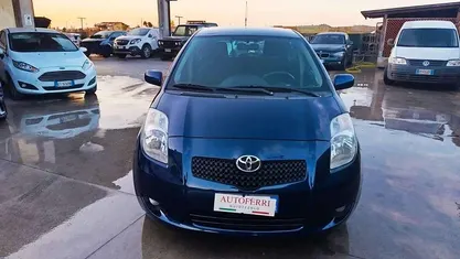 Usata Toyota Yaris Sol 87 CV (63 kW) 2008 Utilitaria