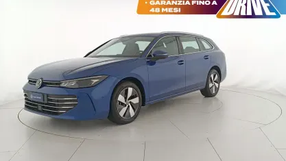Usata VW Passat Business 122 CV (89 kW) 2024 Blu Station wagon