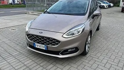 Usata Ford Fiesta Vignale 125 CV (91 kW) 2017 Beige Utilitaria