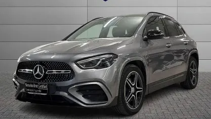 Begagnad Mercedes GLA200 AMG Line Premium 150 HK (110 kW) 2023 Other SUV