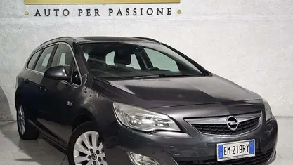 Usata Opel Astra 125 CV (91 kW) 2012