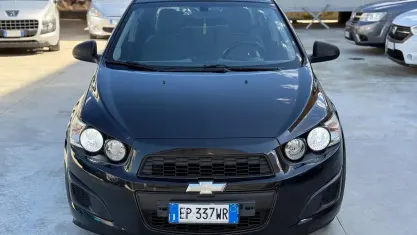 Usata Chevrolet Aveo LT 84 CV (61 kW) 2014 Nero Berlina